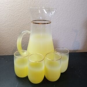 MCM West Virginia Glass Blendo lemonade Pitcher and 4 glass Set